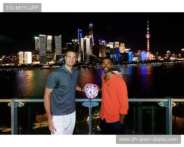 英超球员新年祝福视频合集及球迷反响